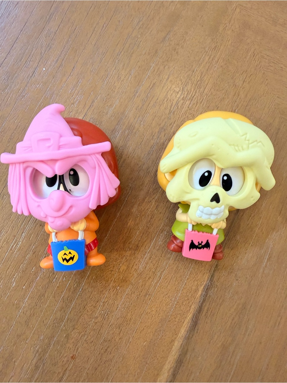 Scooby-Doo
Halloween Burger King King Jr Meal
Toy Lot Mystery